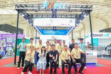 Stor åpning: JWELL Machinery deltar på Hanoi Rubber Plastics Fair og utvikler lokal, smart produksjonslayout i Vietnam.